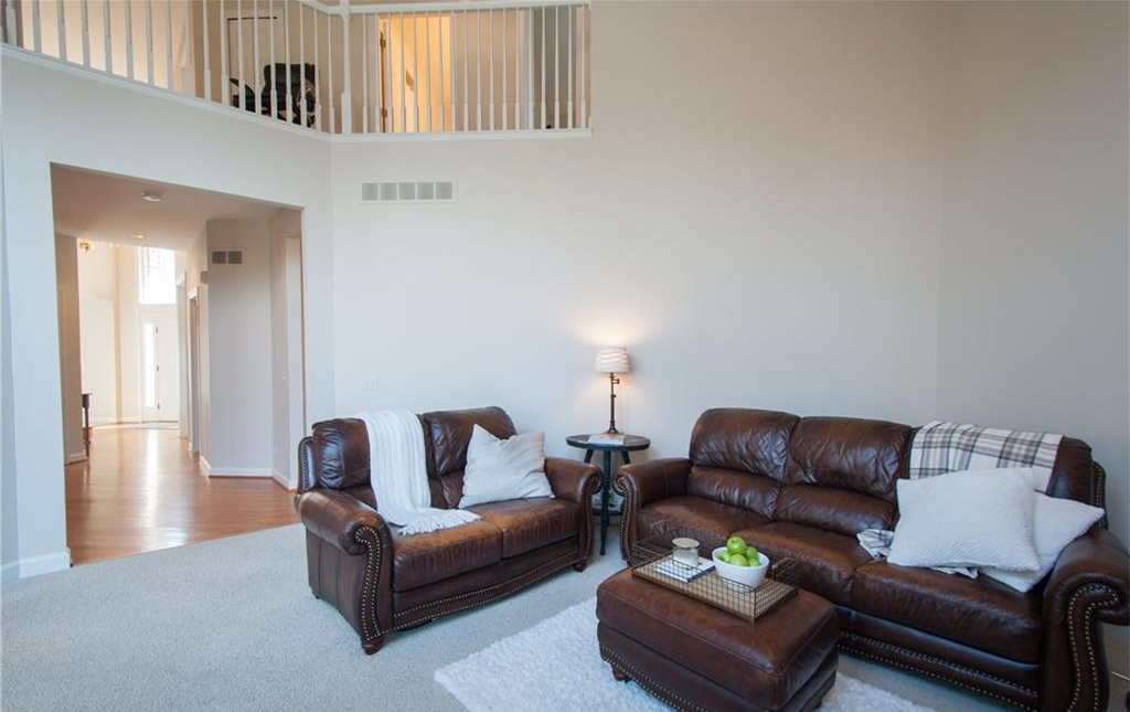 47320 Autumn Park Crt, Novi, MI 48374
